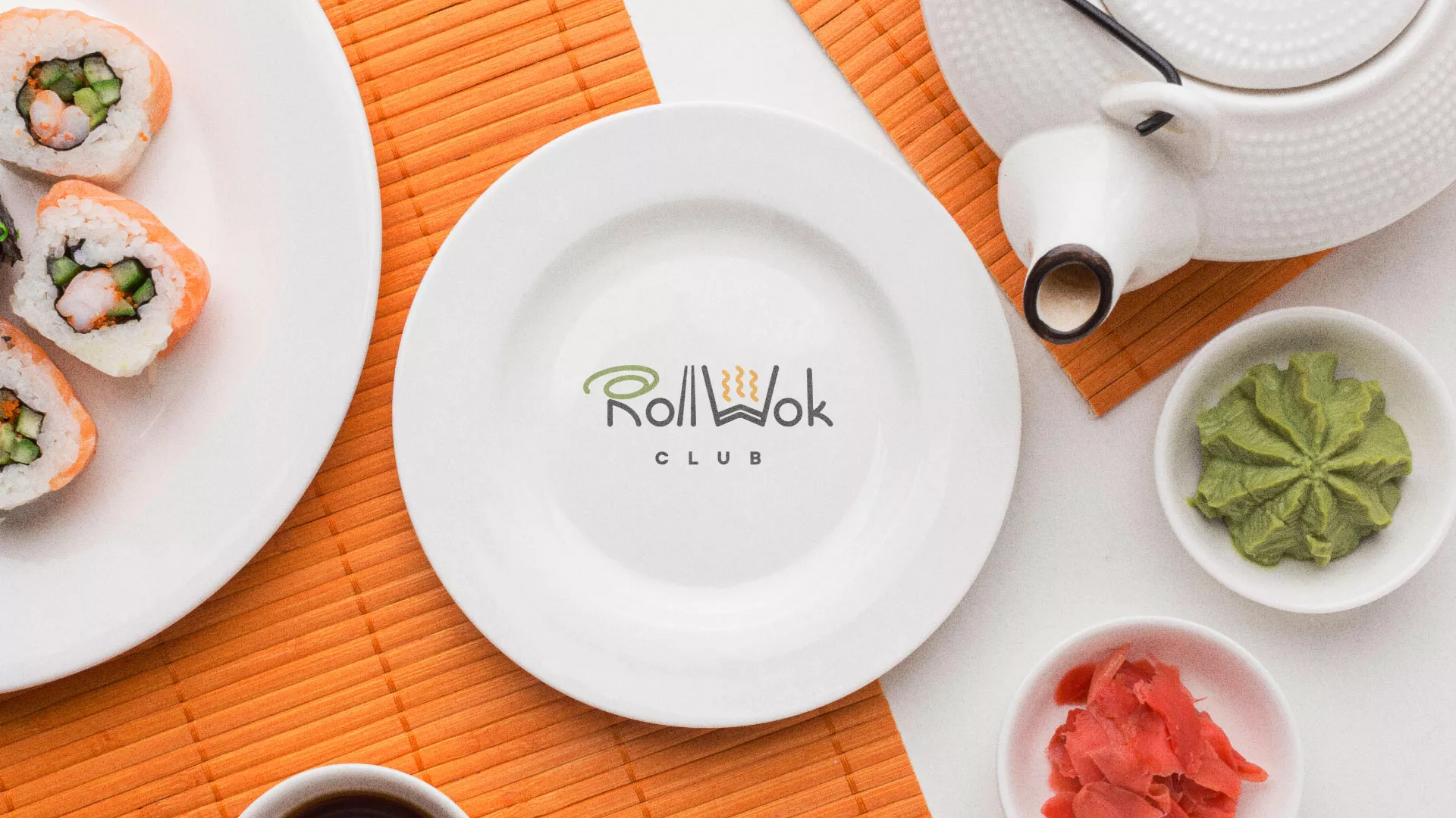 Разработка логотипа и фирменного стиля в Бийске для суши-бара «Roll Wok Club» Разработка логотипа и фирменного стиля в Бийске для суши-бара «Roll Wok Club»